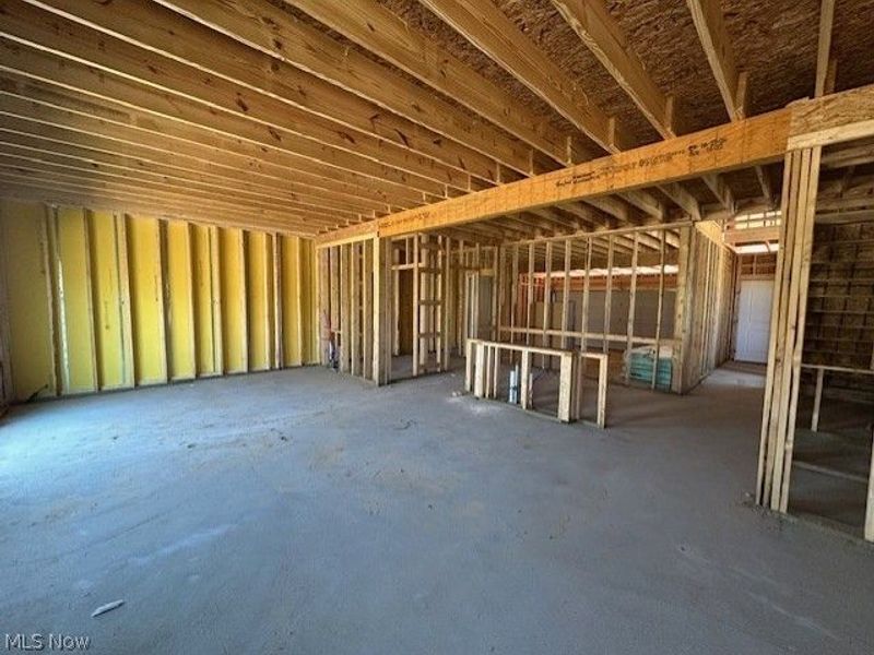 424 Honeycrisp Drive NE, Louisville, OH 44641 Photo 13