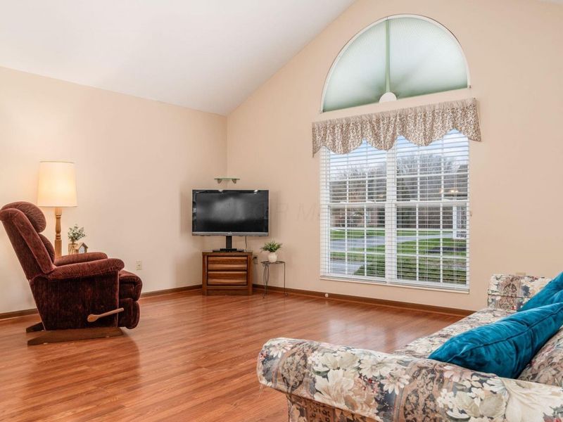 4263 Cobbleton Grove Circle , Unit 1, Canal Winchester, OH 43110 Photo 15