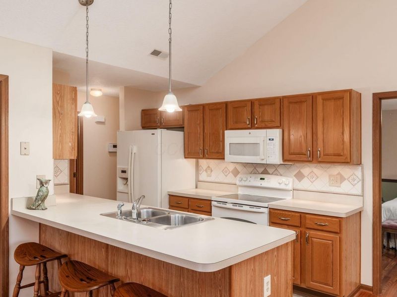 4263 Cobbleton Grove Circle , Unit 1, Canal Winchester, OH 43110 Photo 23