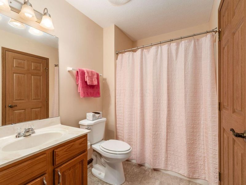 4263 Cobbleton Grove Circle , Unit 1, Canal Winchester, OH 43110 Photo 28