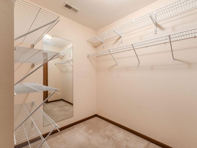 4263 Cobbleton Grove Circle , Unit 1, Canal Winchester, OH 43110 Photo 32