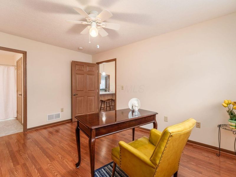 4263 Cobbleton Grove Circle , Unit 1, Canal Winchester, OH 43110 Photo 8