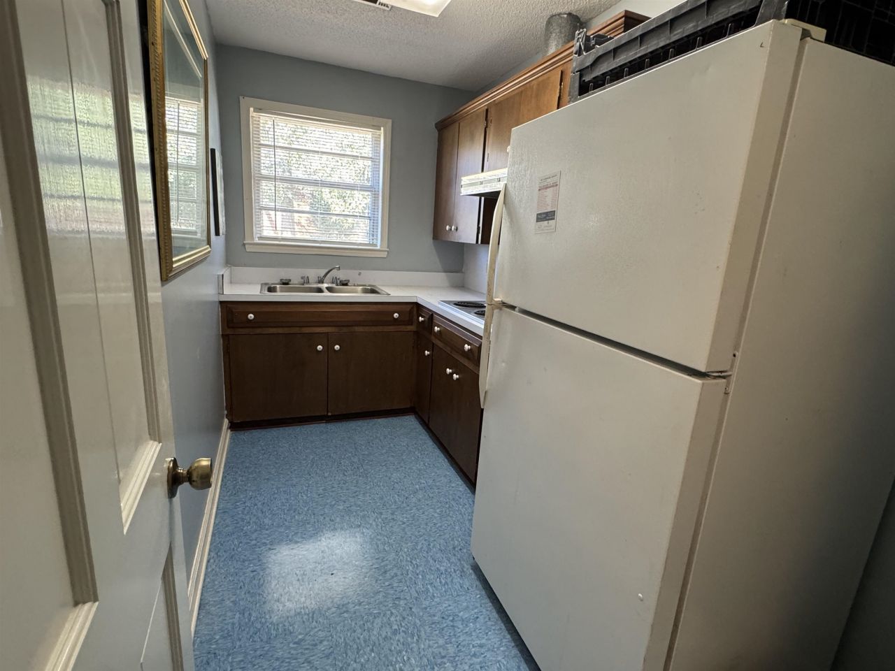 201 Short St. Photo 11