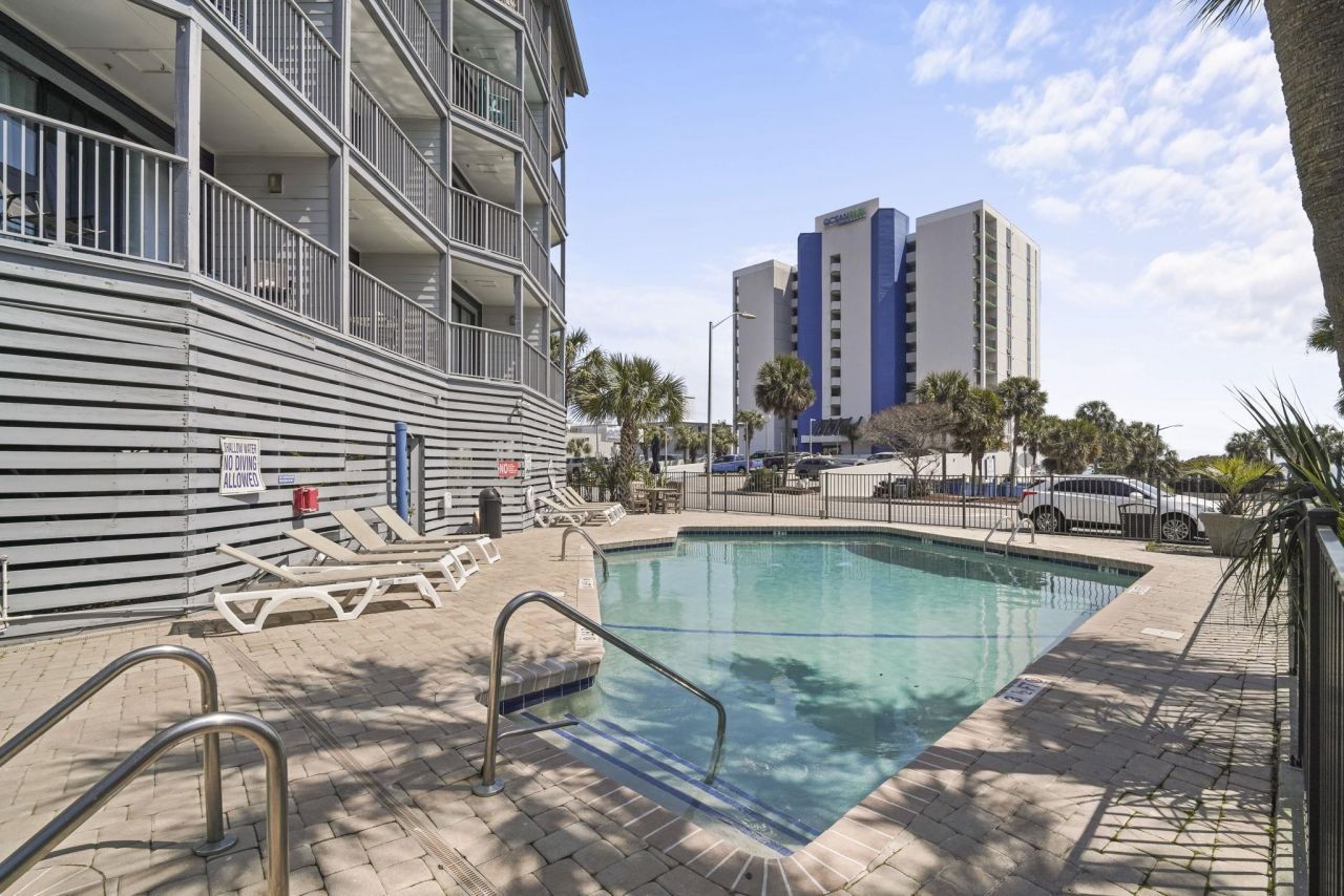 1906 S Ocean Blvd.  Photo 33