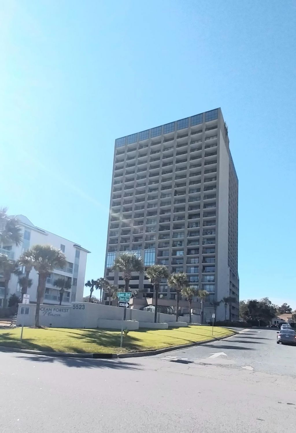 5523 N Ocean Blvd. Photo 7