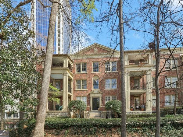 2814 Peachtree Road NW, Unit 10, Atlanta, GA 30305