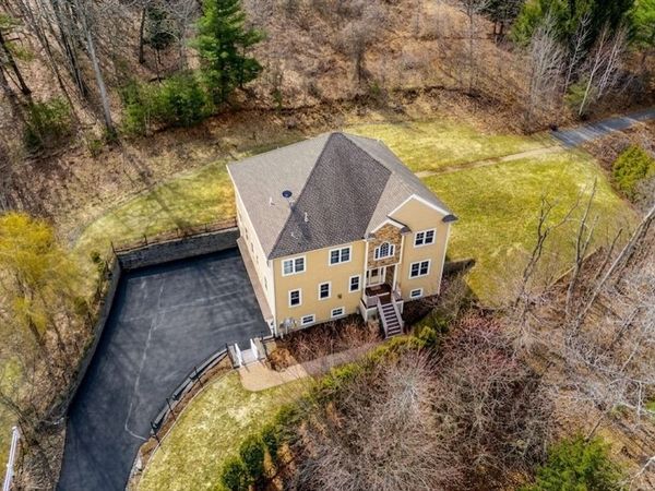 98R Walnut Street, Shrewsbury, MA 01545