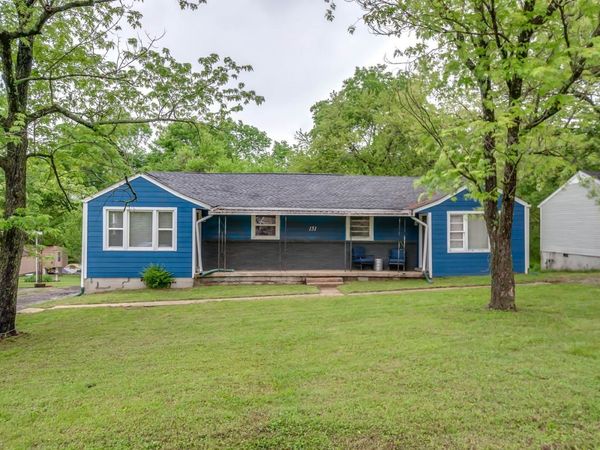 151 Dellway Dr , Nashville, TN 37207