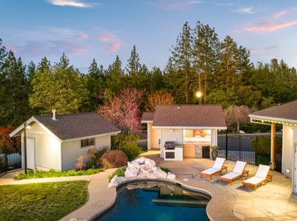 984 Crestview Dr, Murphys, CA 95247 Photo