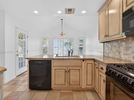 7535 Wynndel Way, Elk Grove, CA 95758 Photo