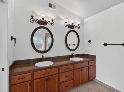 7535 Wynndel Way, Elk Grove, CA 95758 Photo