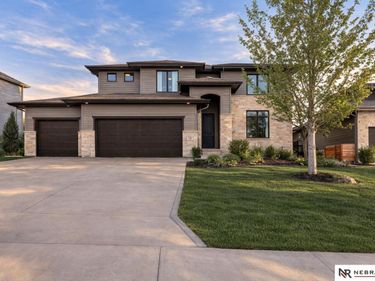 7322 N 168th Avenue , Bennington, NE 68007