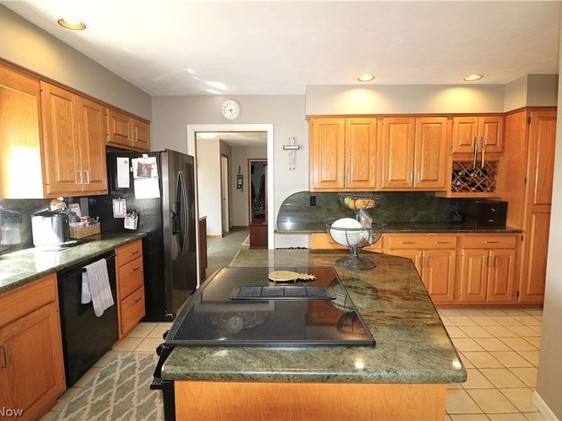 2205 Quail Hollow Circle , Sandusky, OH 44870 Photo 7