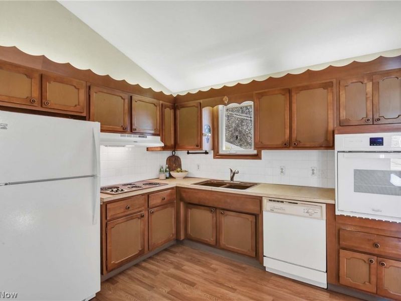 22337 Sandy Lane, Fairview Park, OH 44126 Photo 17