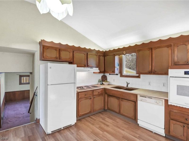 22337 Sandy Lane, Fairview Park, OH 44126 Photo 18