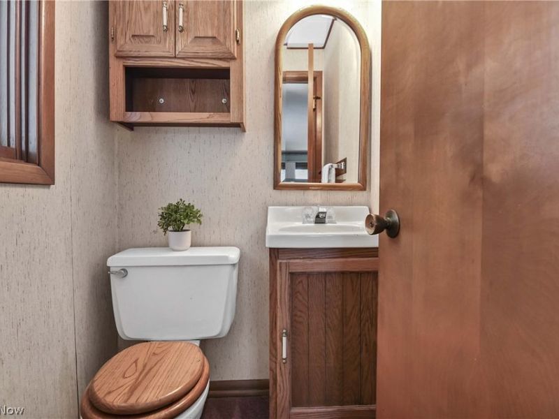 22337 Sandy Lane, Fairview Park, OH 44126 Photo 24