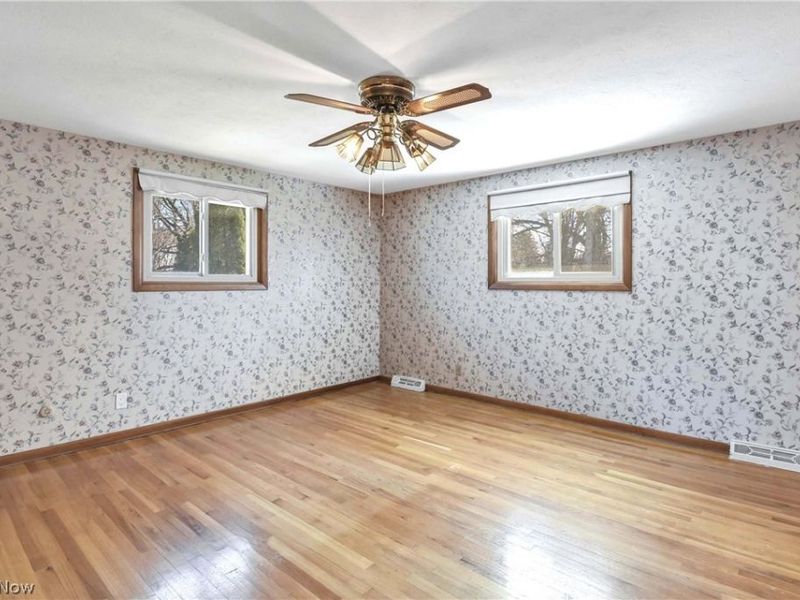 22337 Sandy Lane, Fairview Park, OH 44126 Photo 32