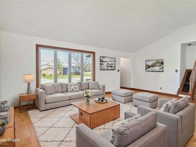 22337 Sandy Lane, Fairview Park, OH 44126 Photo 8