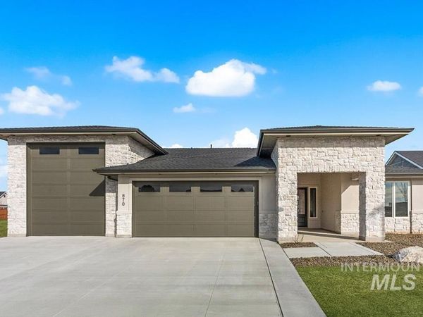 870 N Creekwater, Unit Lot 6 Bloc, Eagle, ID 83616