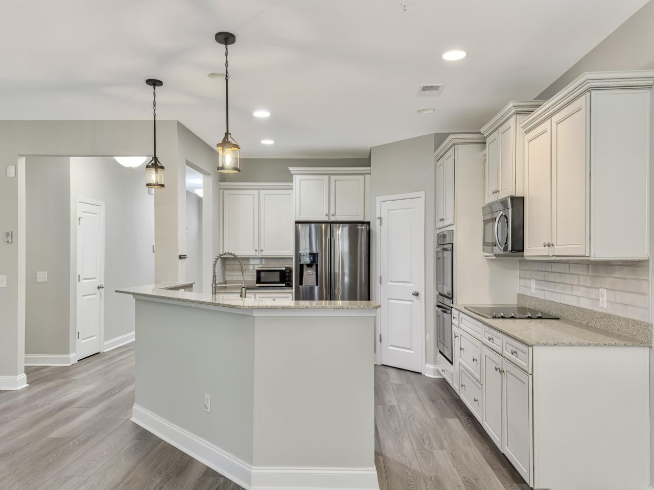 206 Donatella Drive Photo 12