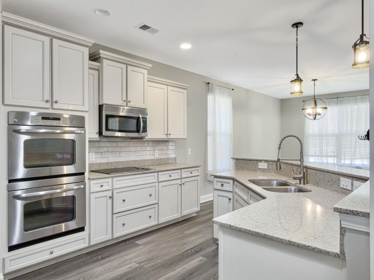 206 Donatella Drive Photo 13