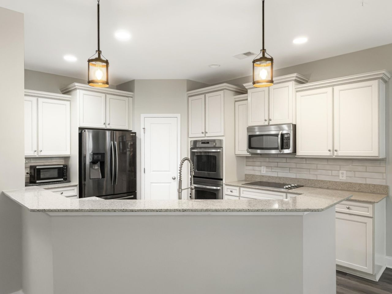 206 Donatella Drive Photo 15