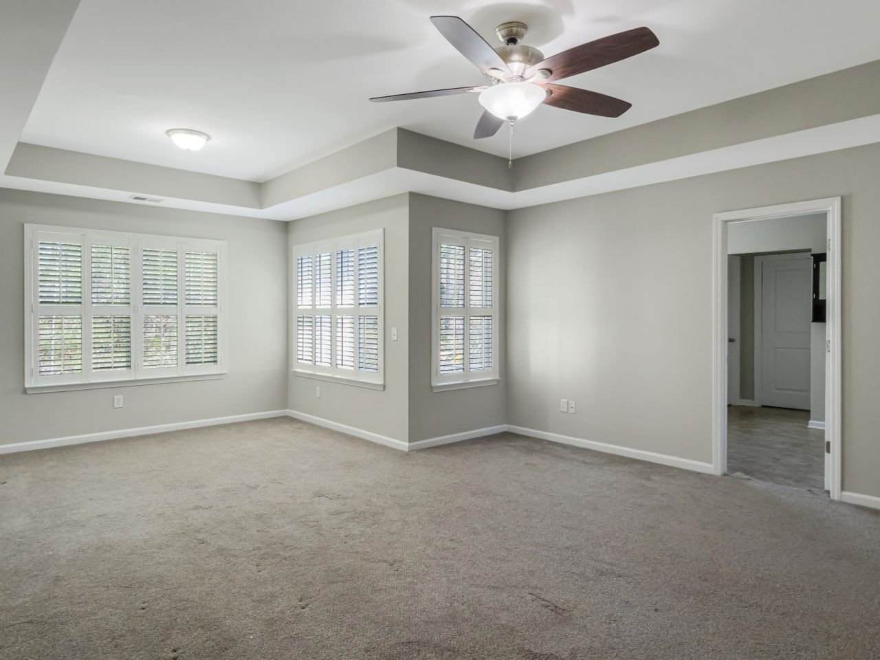 206 Donatella Drive Photo 32