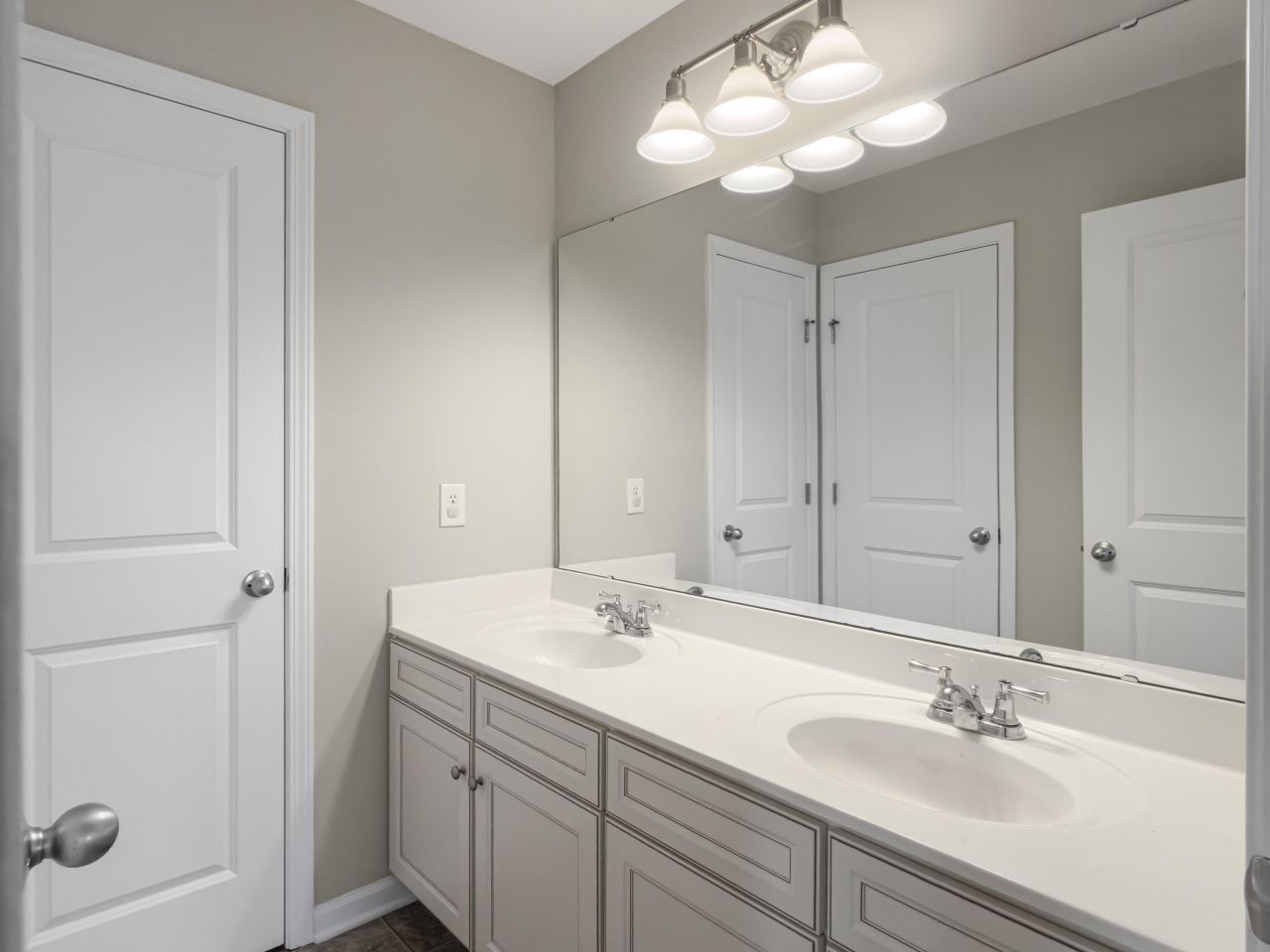 206 Donatella Drive Photo 35