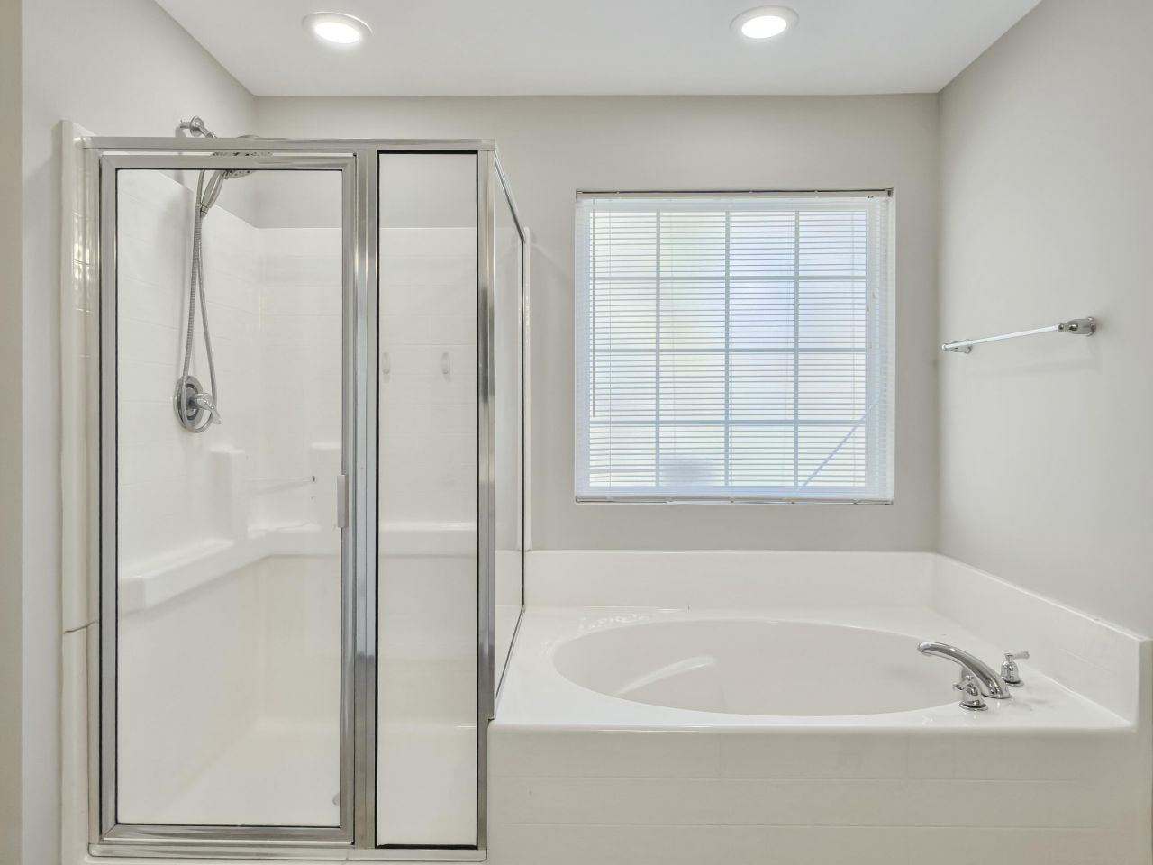 206 Donatella Drive Photo 37