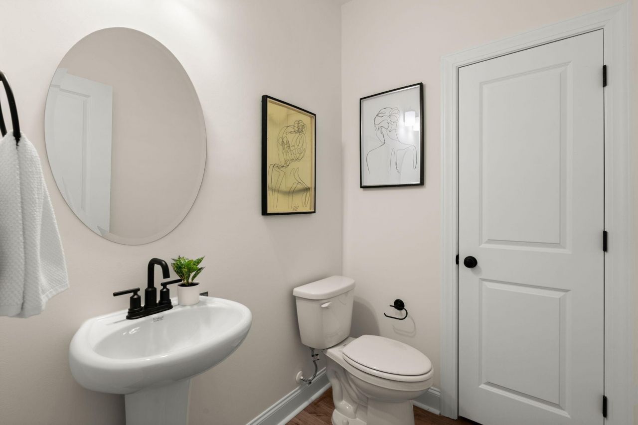 5706 Barbary Coast Road Photo 10