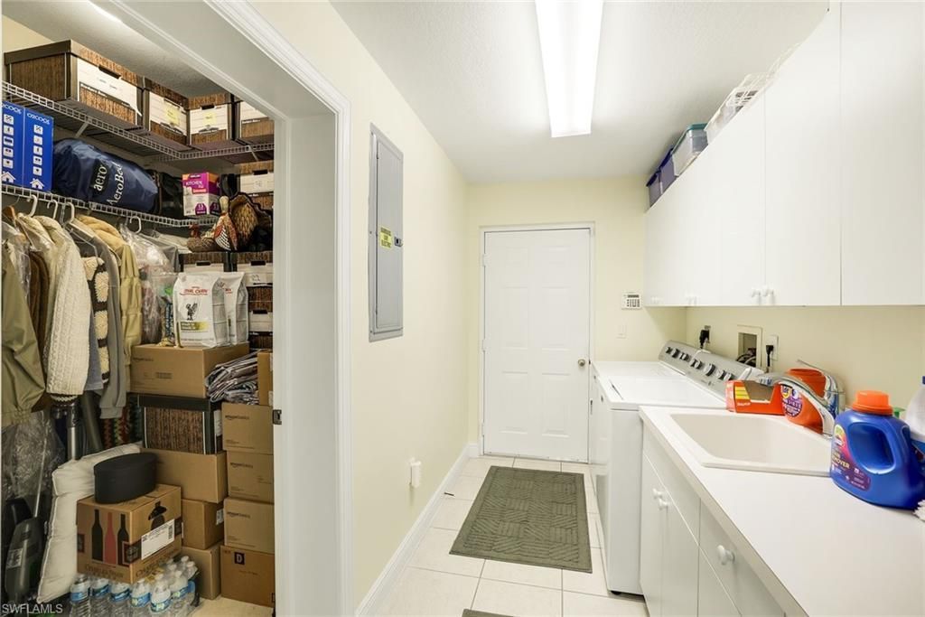 4795 Aston Gardens Way, Unit D102, Naples, FL 34109 Photo
