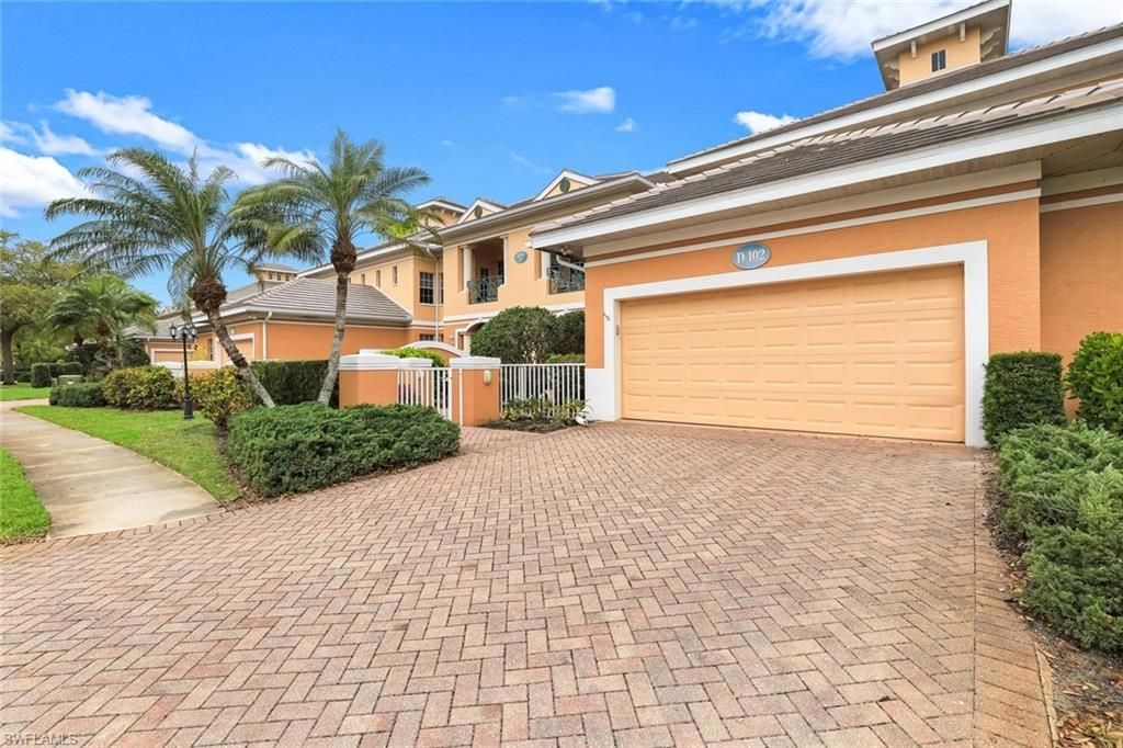 4795 Aston Gardens Way, Unit D102, Naples, FL 34109 Photo