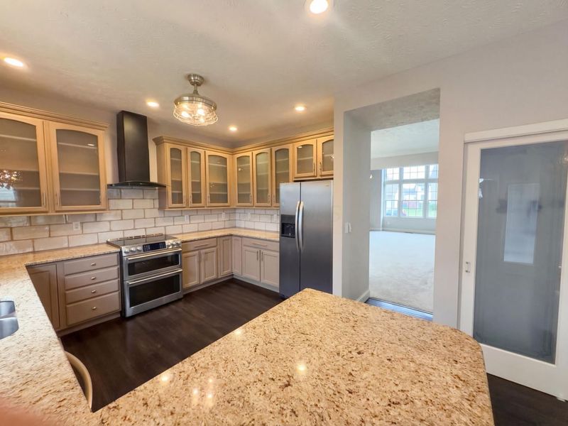 989 Mahle Drive , Reynoldsburg, OH 43068 Photo 10