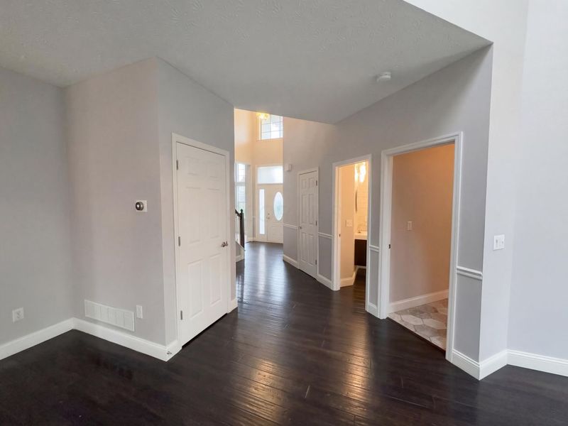 989 Mahle Drive , Reynoldsburg, OH 43068 Photo 18