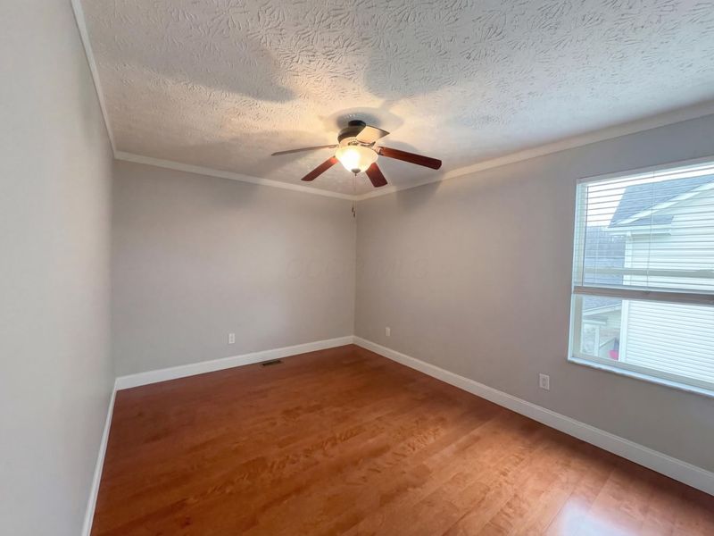 989 Mahle Drive , Reynoldsburg, OH 43068 Photo 25