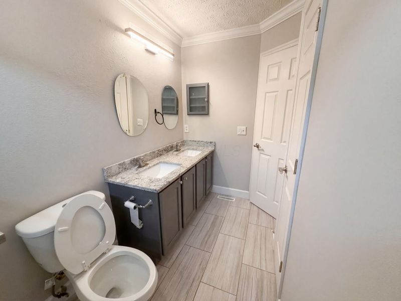 989 Mahle Drive , Reynoldsburg, OH 43068 Photo 29