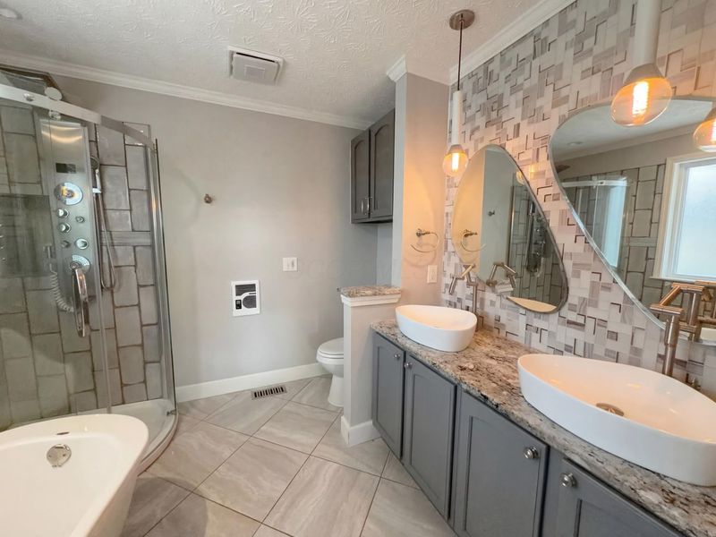 989 Mahle Drive , Reynoldsburg, OH 43068 Photo 32