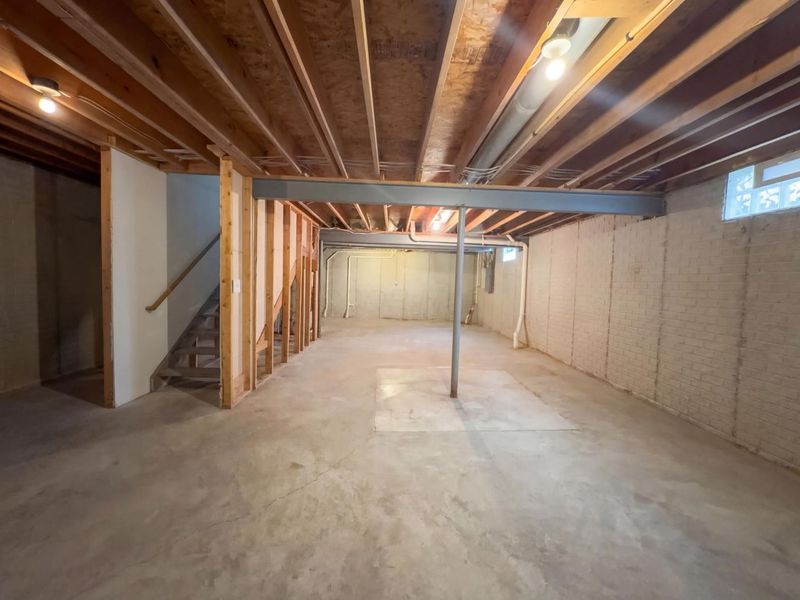 989 Mahle Drive , Reynoldsburg, OH 43068 Photo 35