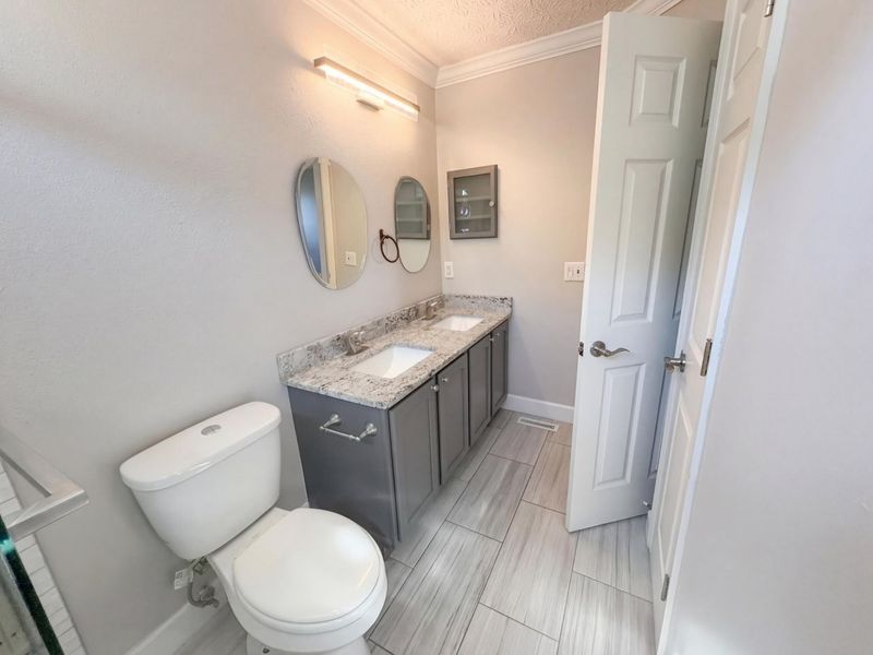 989 Mahle Drive , Reynoldsburg, OH 43068 Photo 38