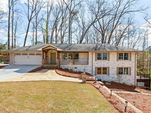 3711 Hickory Circle SE, Smyrna, GA 30080