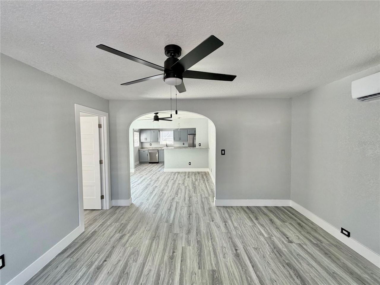 2728 First Avenue S, Saint Petersburg, FL 33712 Photo