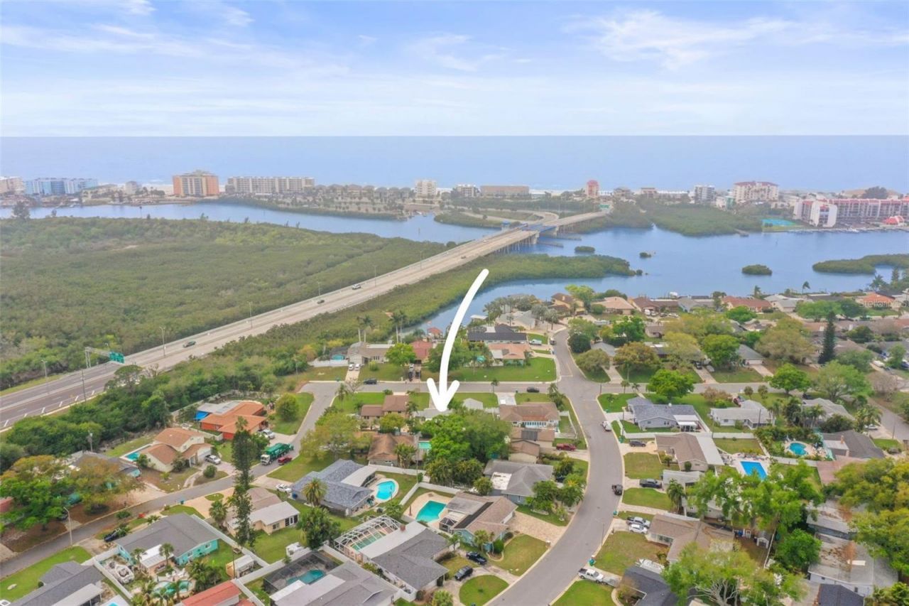 7955 Bayshore Drive, Seminole, FL 33776 Photo