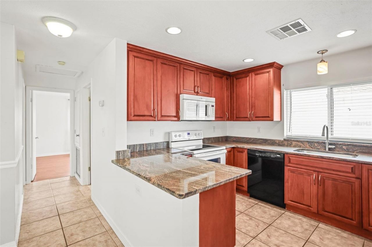 7955 Bayshore Drive, Seminole, FL 33776 Photo