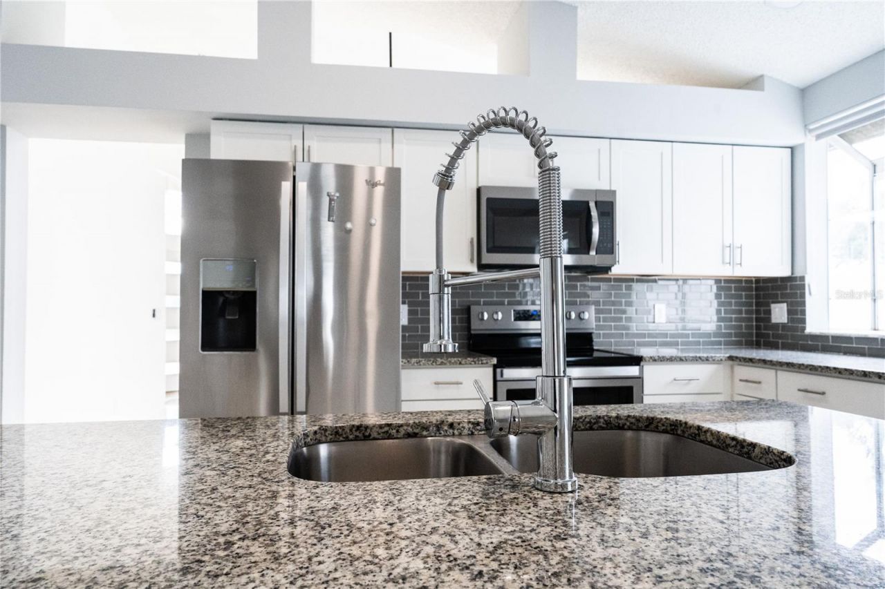 2319 Island Club Way, Orlando, FL 32822 Photo