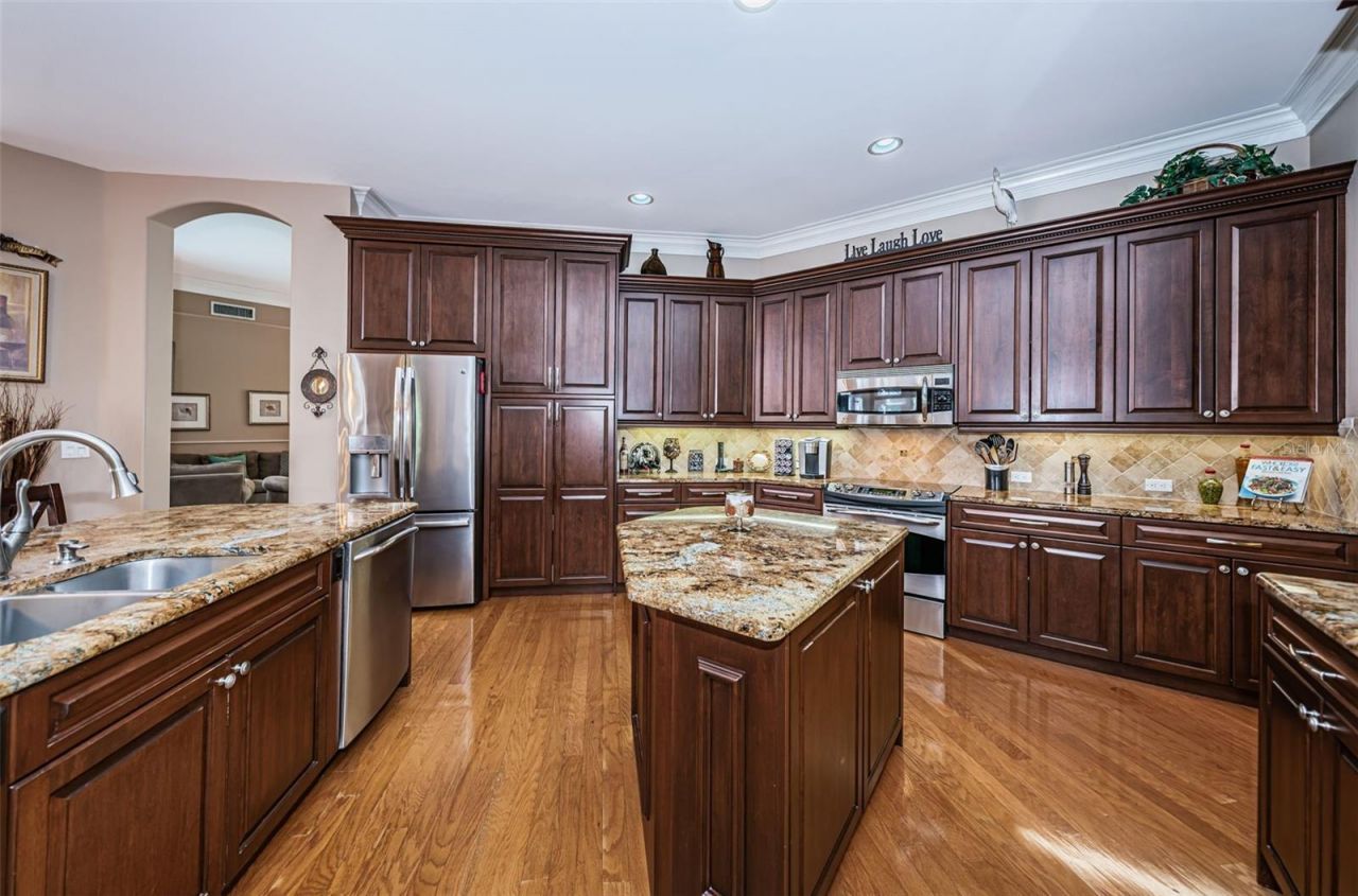 4604 Ayron Terrace , Palm Harbor, FL 34685 Photo