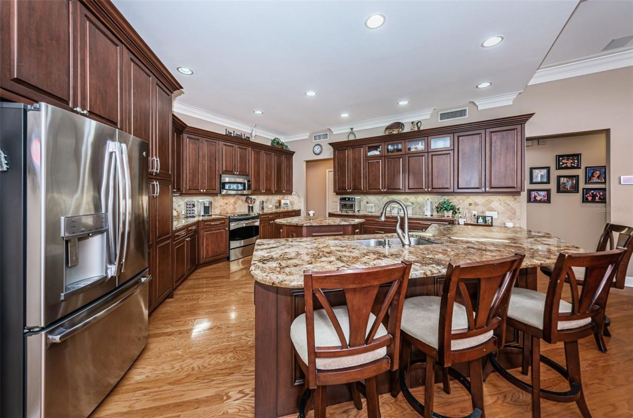 4604 Ayron Terrace , Palm Harbor, FL 34685 Photo