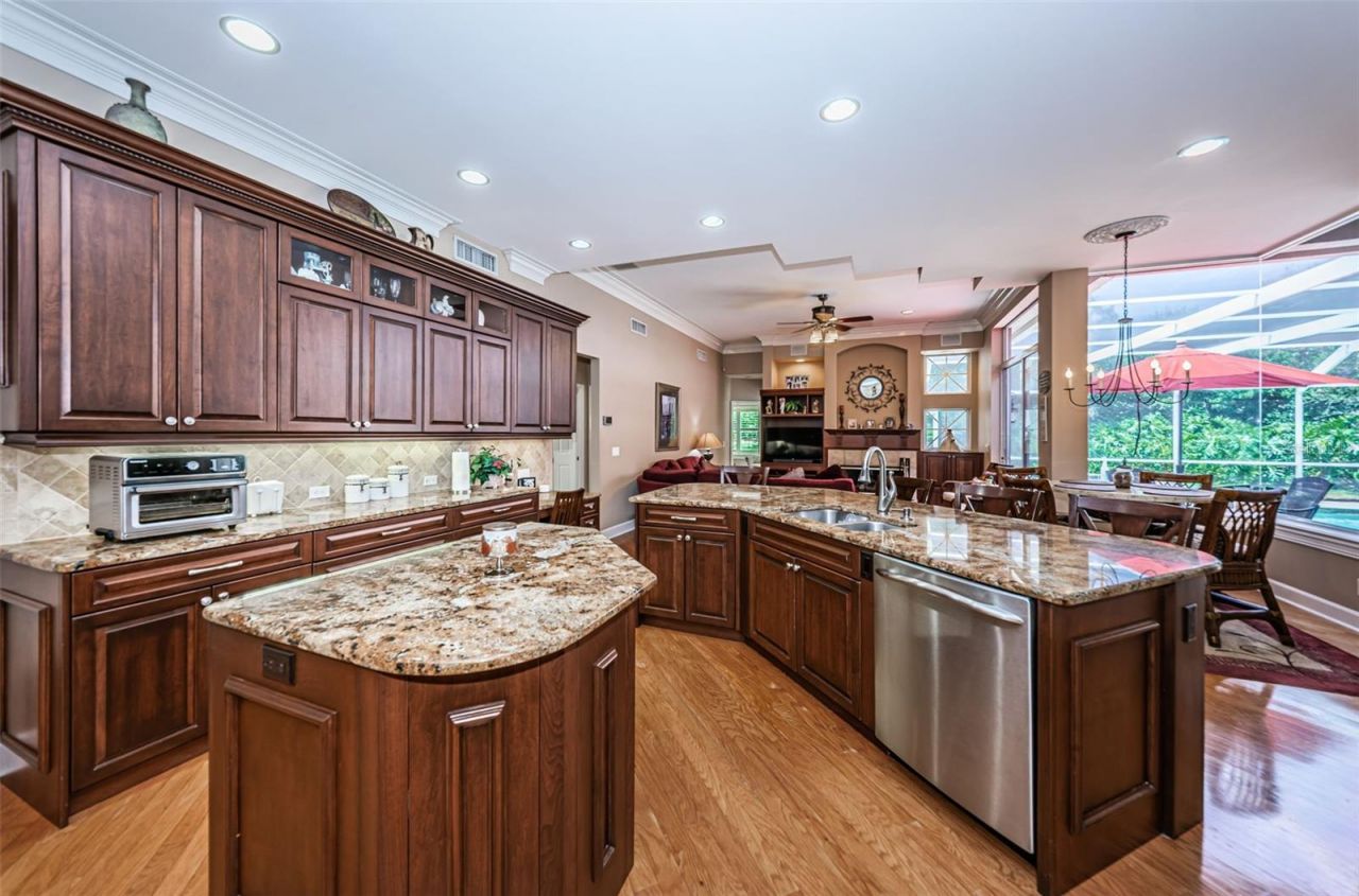 4604 Ayron Terrace , Palm Harbor, FL 34685 Photo