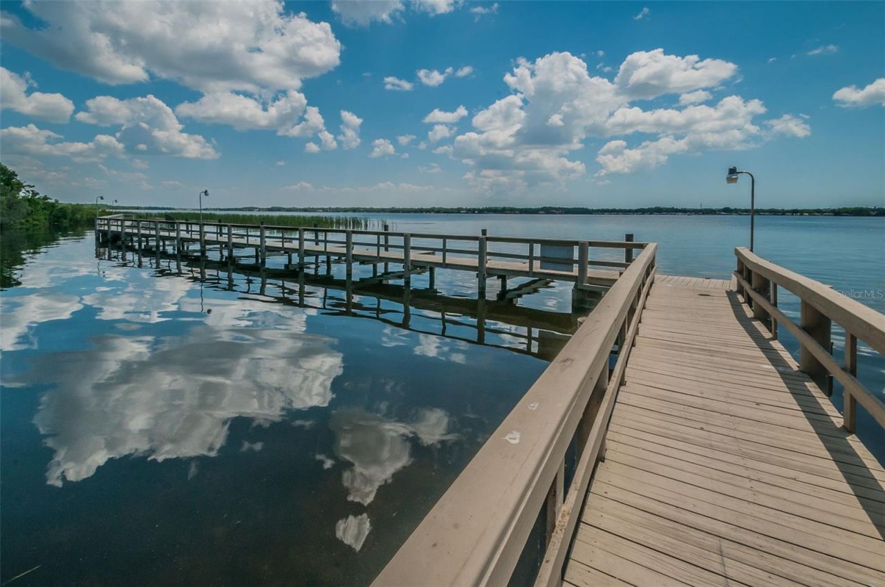 4604 Ayron Terrace , Palm Harbor, FL 34685 Photo