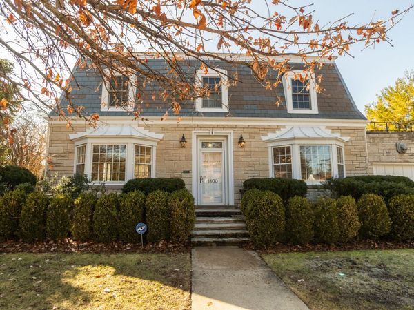 1800 KIRK Street , Evanston, IL 60202