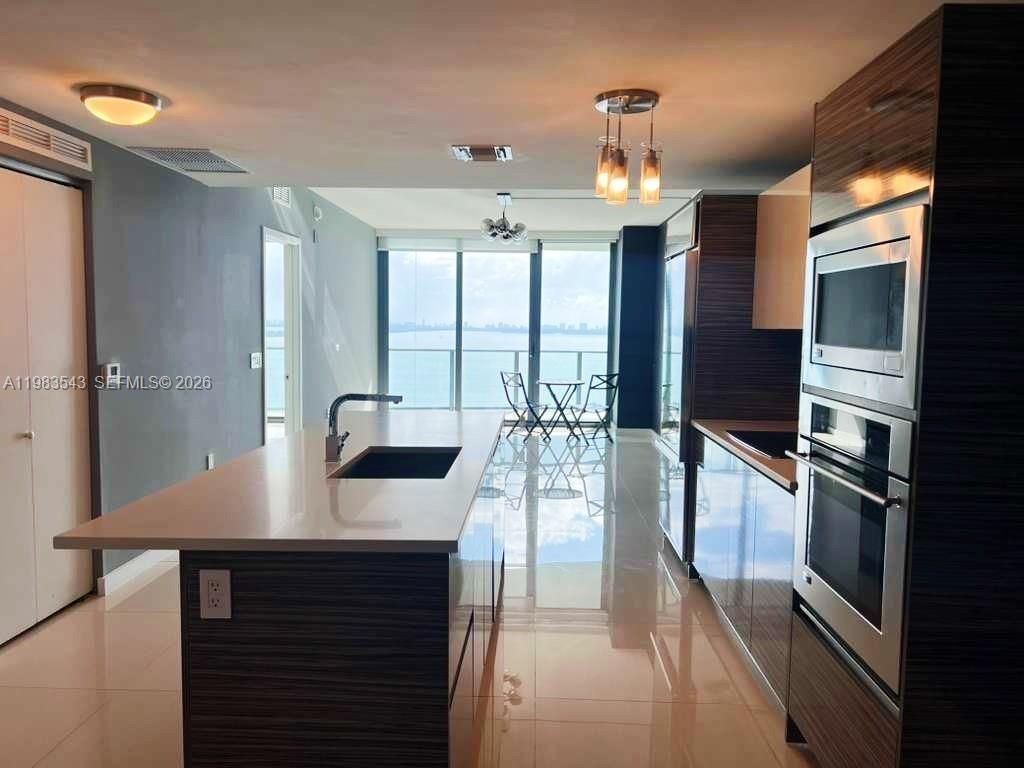 460 NE 28th St , Unit 1407, Miami, FL 33137 Photo